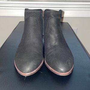 Gianni Bini Black Ankle Booties